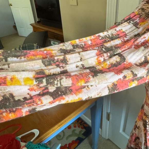 LOGO Abstract Patterned Cardigan - Picture 3 of 6